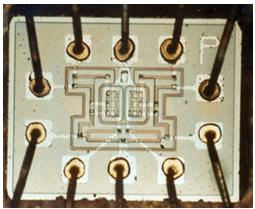 控制Apollo航天器（1960年代）的計(jì)算機(jī)的邏輯NOR IC組件。